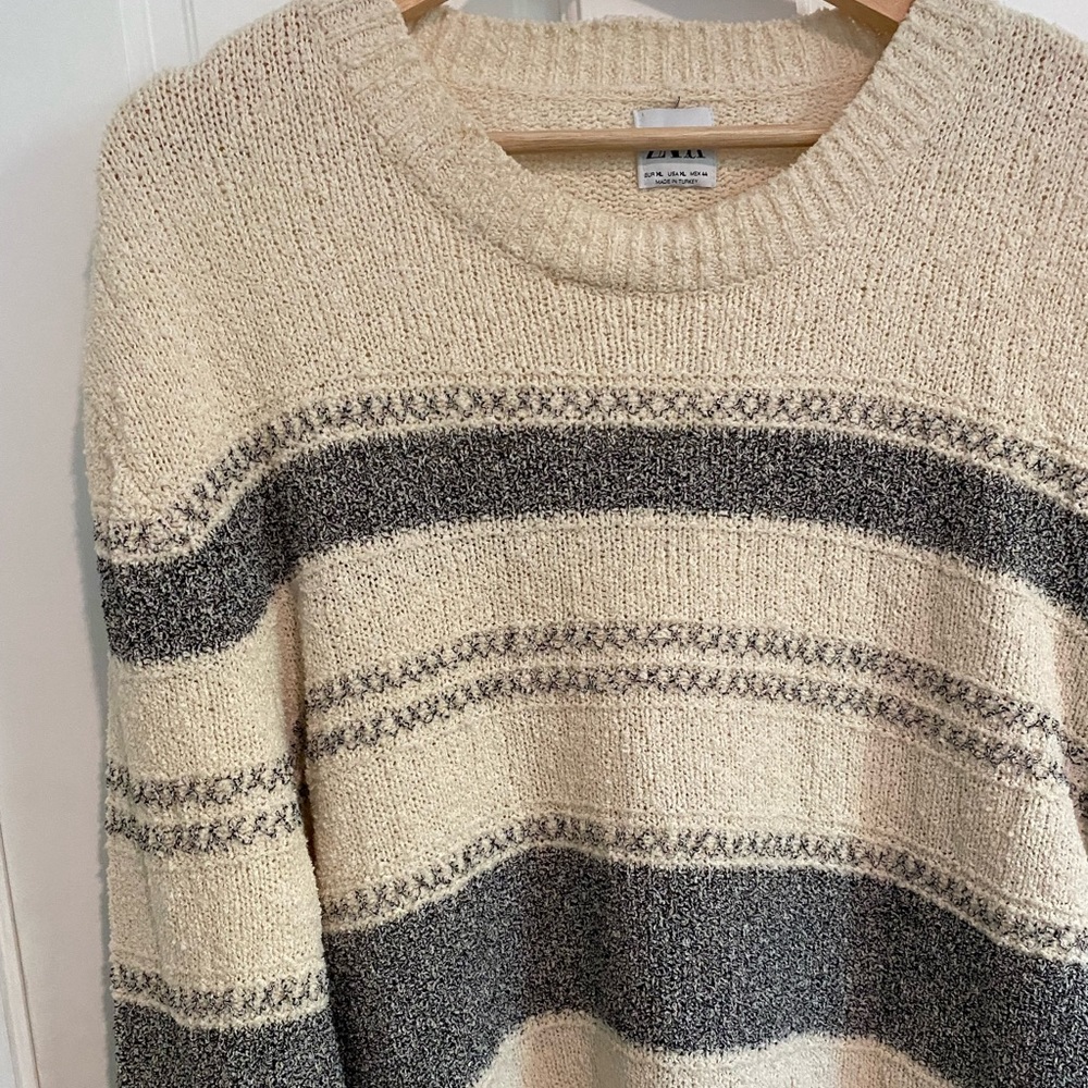 ZARA lightweight knit sweater